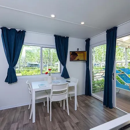 Village Baia Azzurra Camping 3*